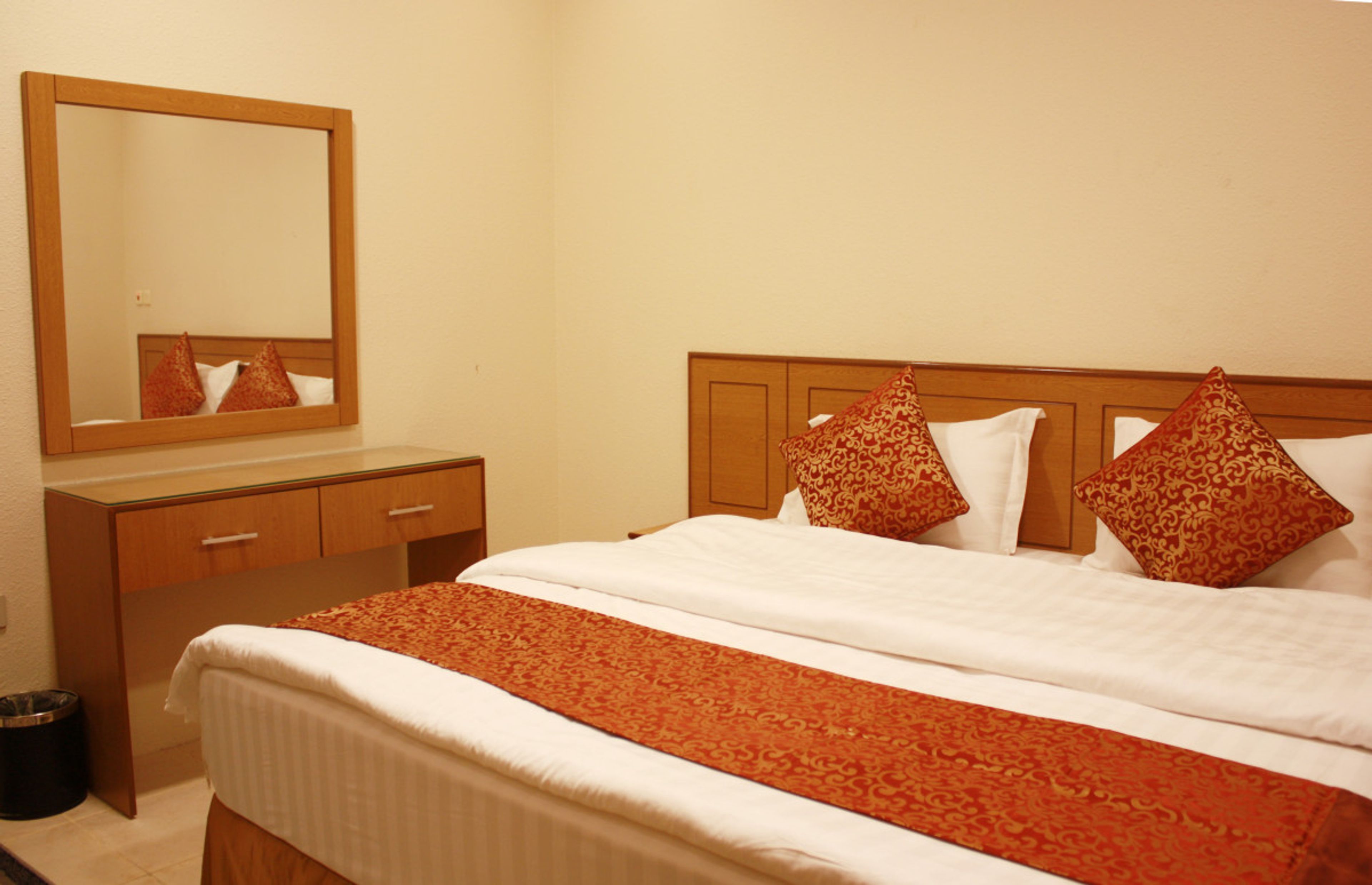 شقة بغرفتين نوم وغرفة جلوس 