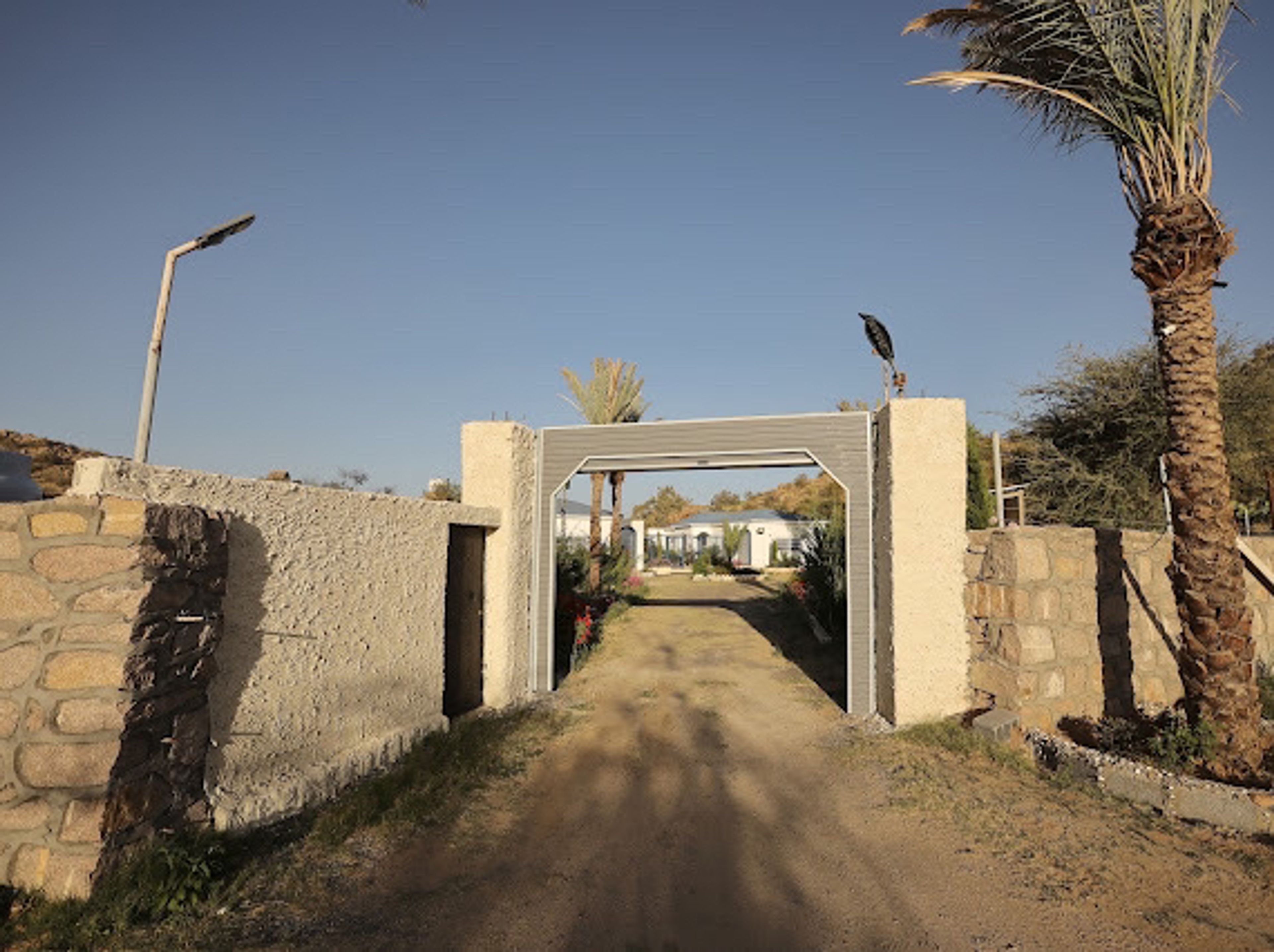 استراحة بثلاث غرف نوم داخل مزرعة 