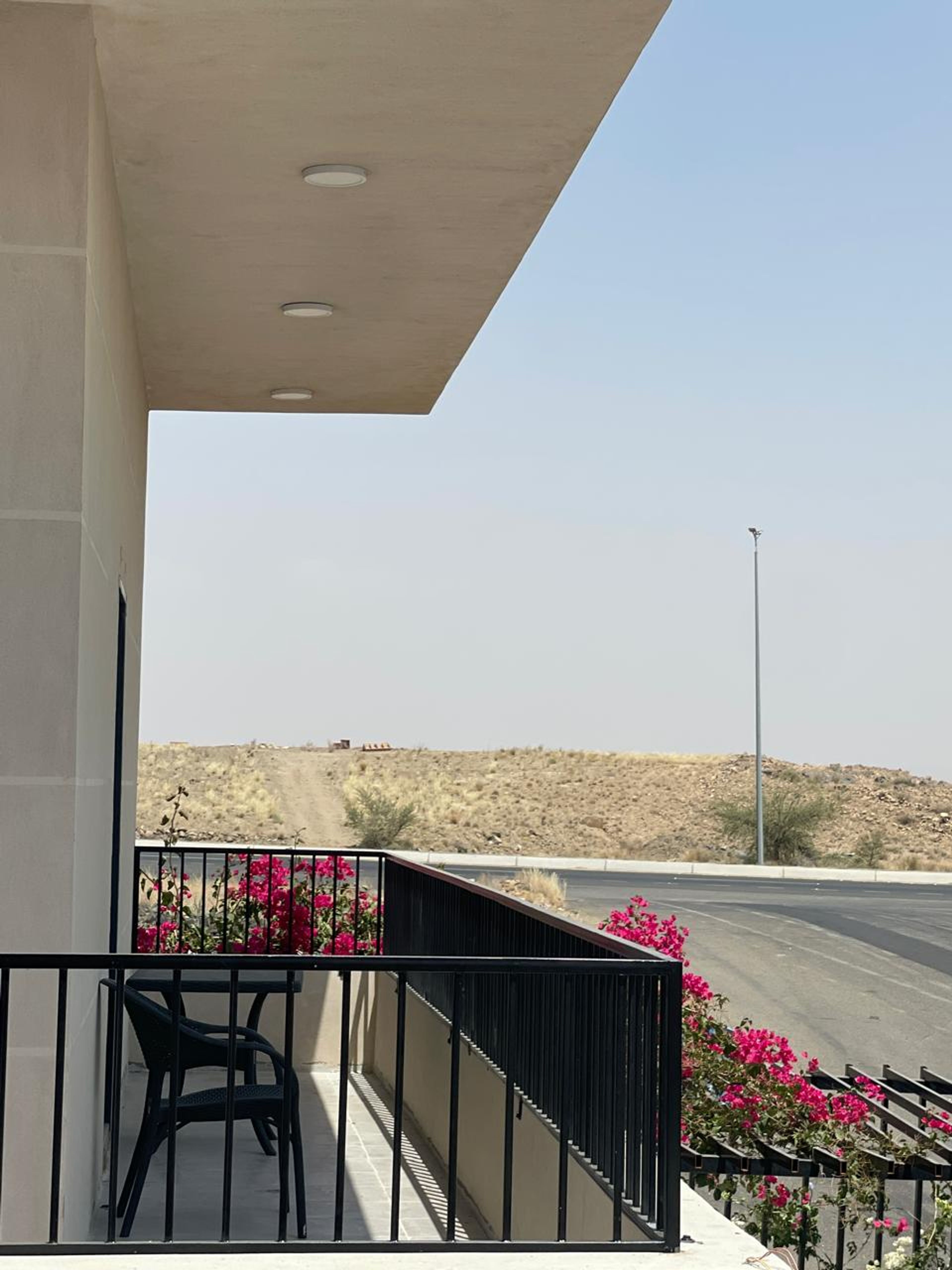 استديو بسرير ماستر ودخول ذاتي
