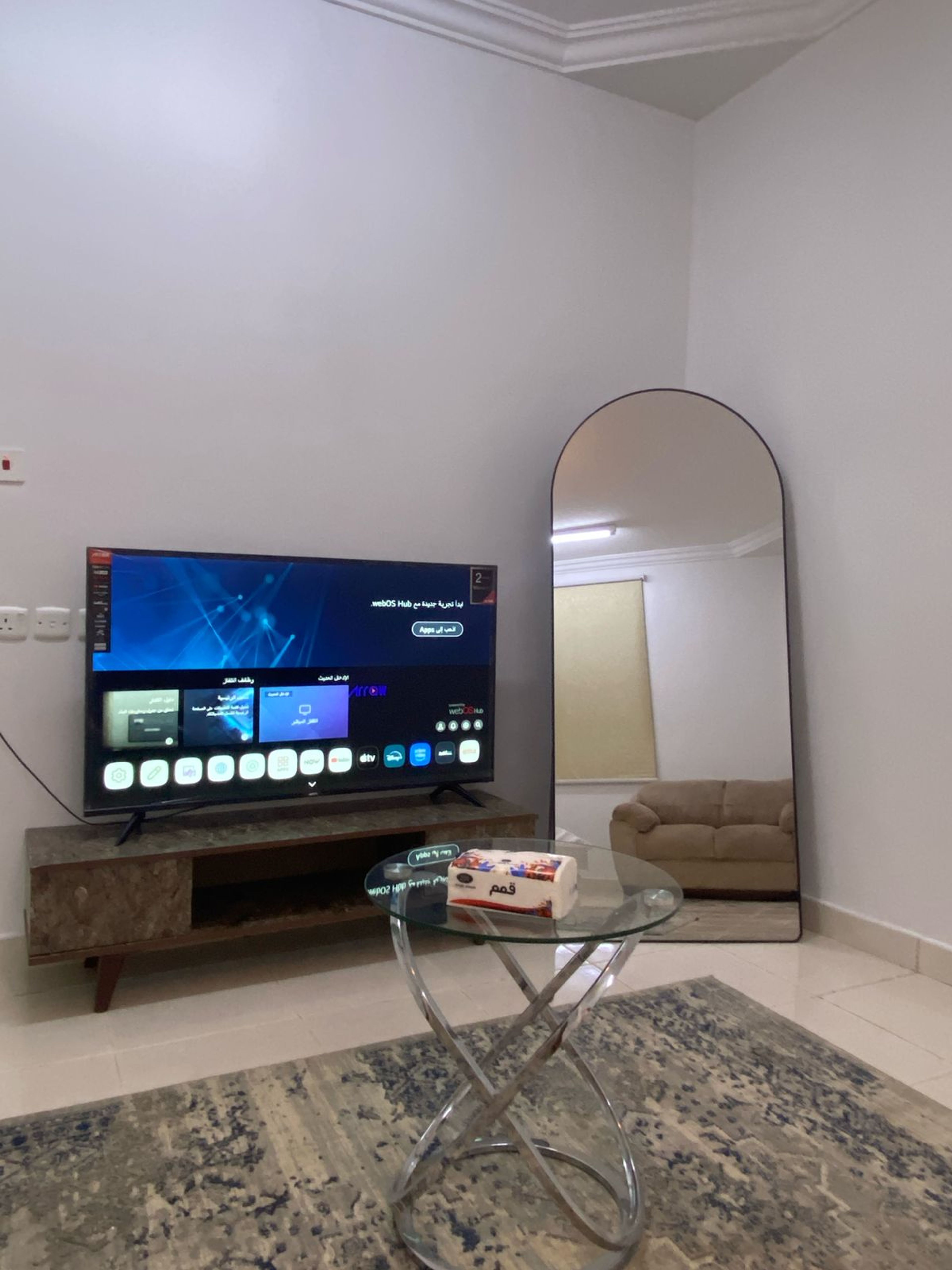 استديو هادئ بسرير ماستر 