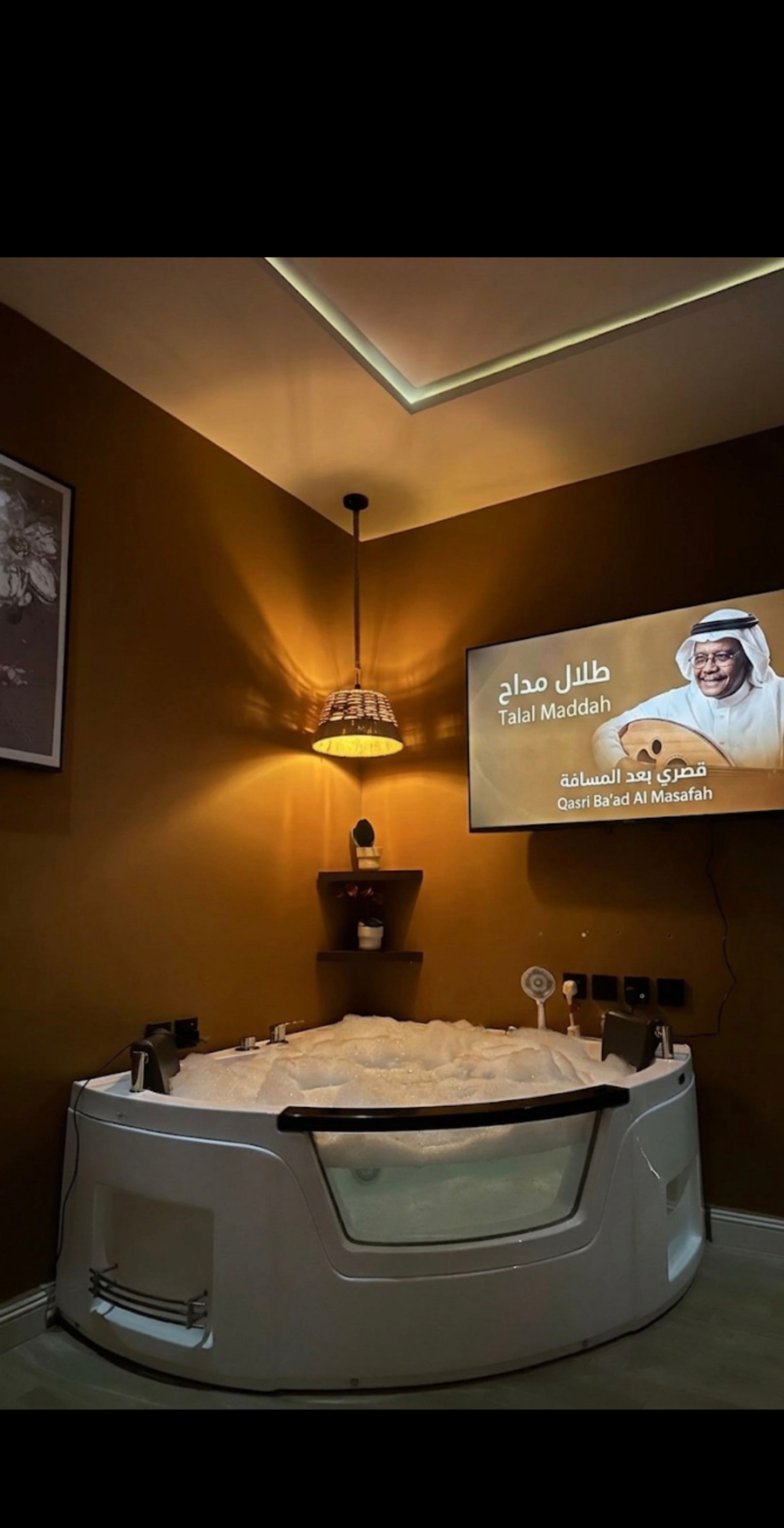 استديو هادئ بسرير ماستر 
